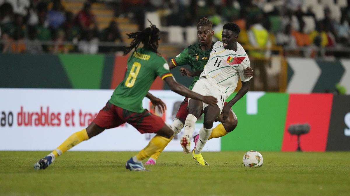 Afcon Cameroon Comes From Behind To Share Spoils With Man