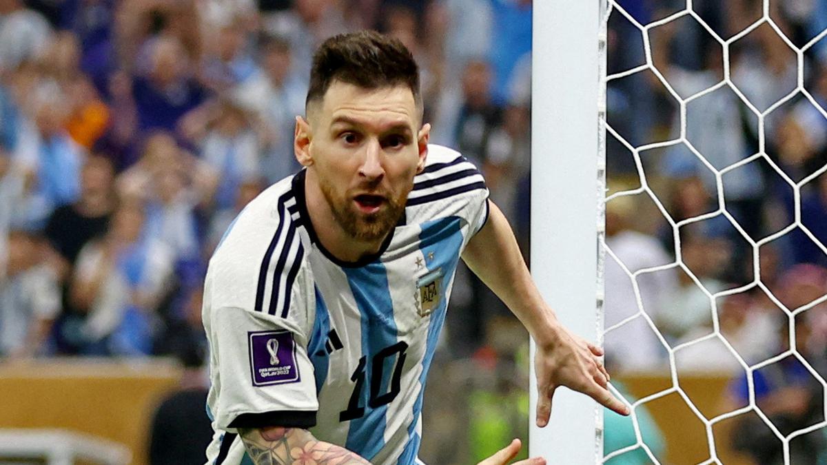 Why is Lionel Messi not playing for Argentina in international friendly against Costa Rica?