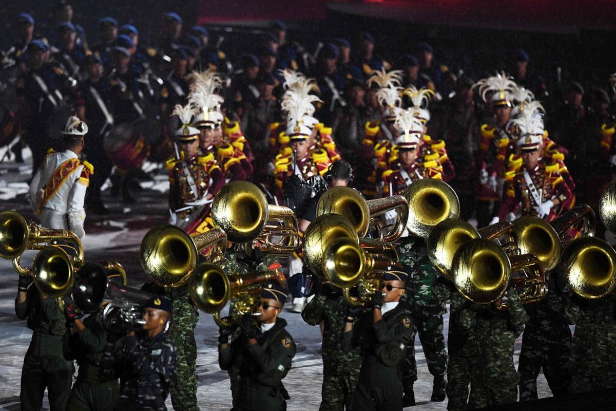 In pictures: Asian Games closing ceremony