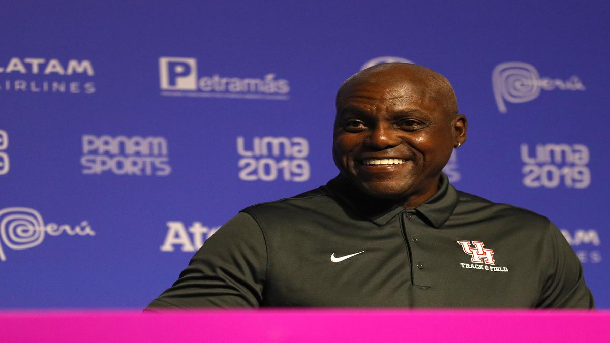 US athletics legend Lewis lashes Trump