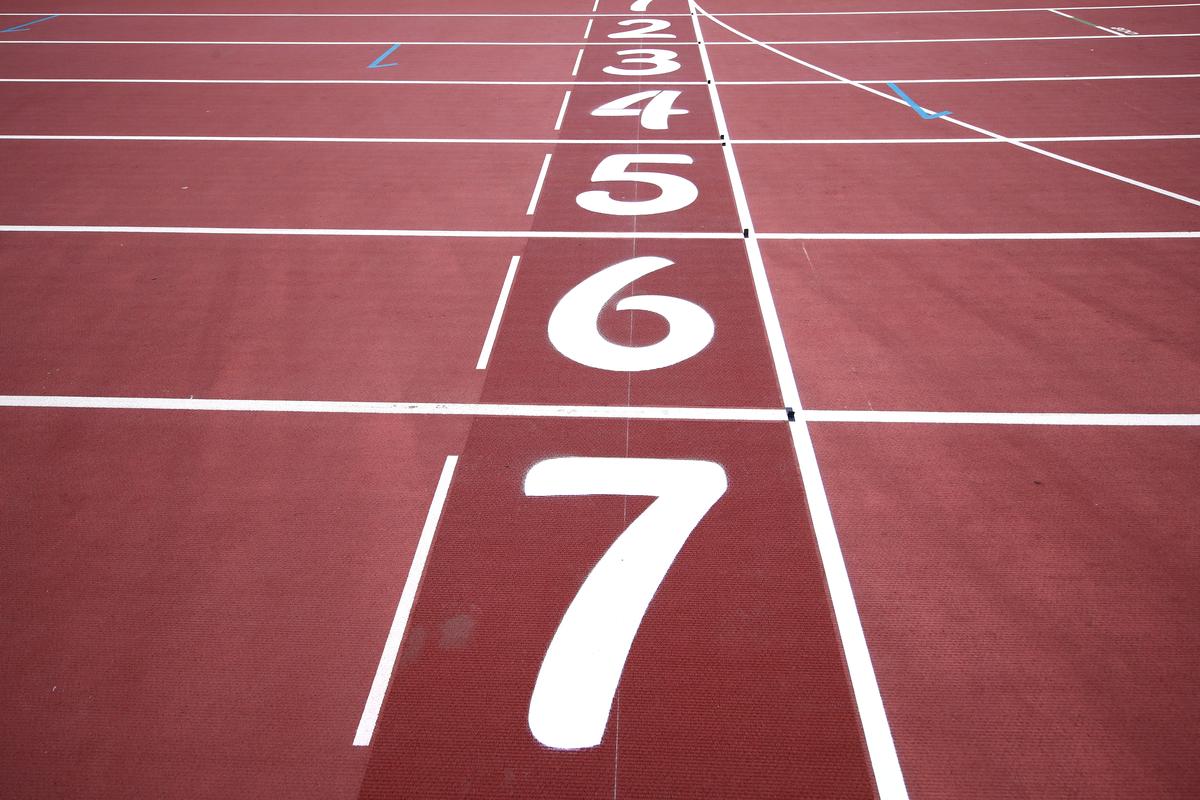 Спорт стар. Athletics буквы.