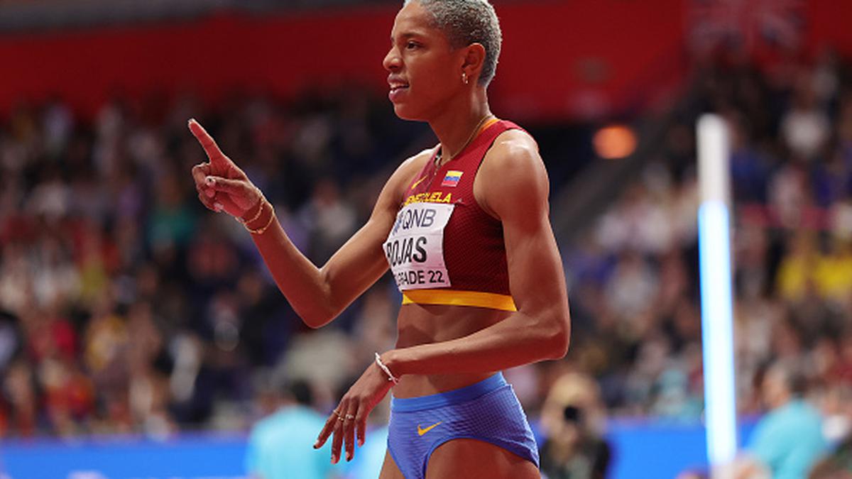 Yulimar Rojas to miss long jump at world championships after incorrect shoes used in qualifying