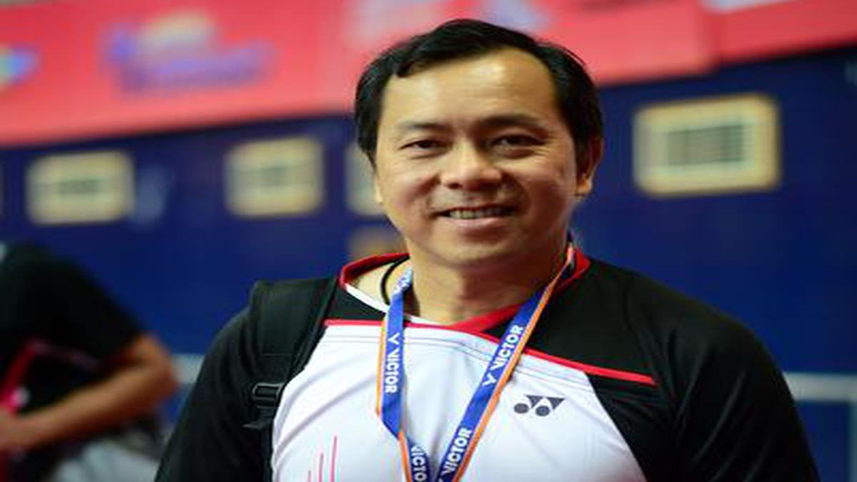 Badminton coach Tan Kim Her resigns - Sportstar