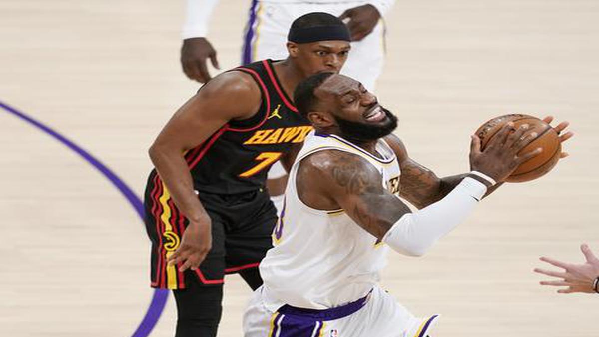 NBA Roundup: Hawks Win Eighth Straight As LeBron James Injured - Sportstar