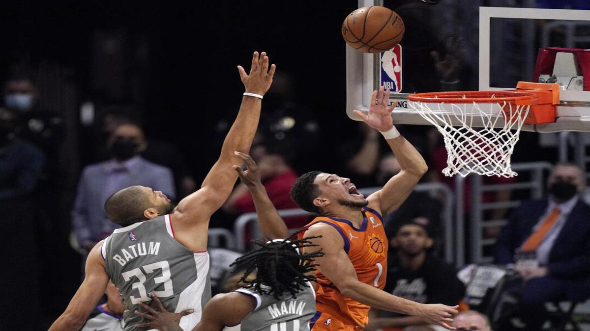 Suns defeats Clippers to close in on NBA Finals appearance