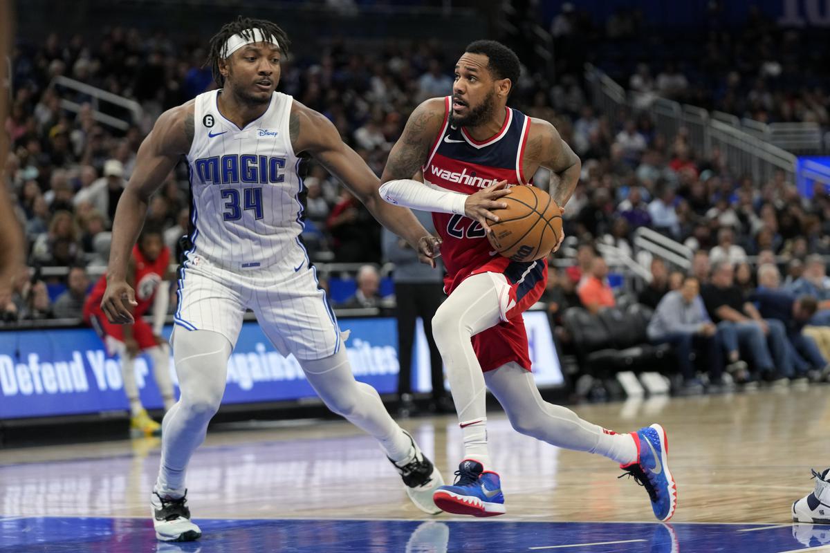 Toronto Raptors come alive in fourth quarter to beat Orlando Magic