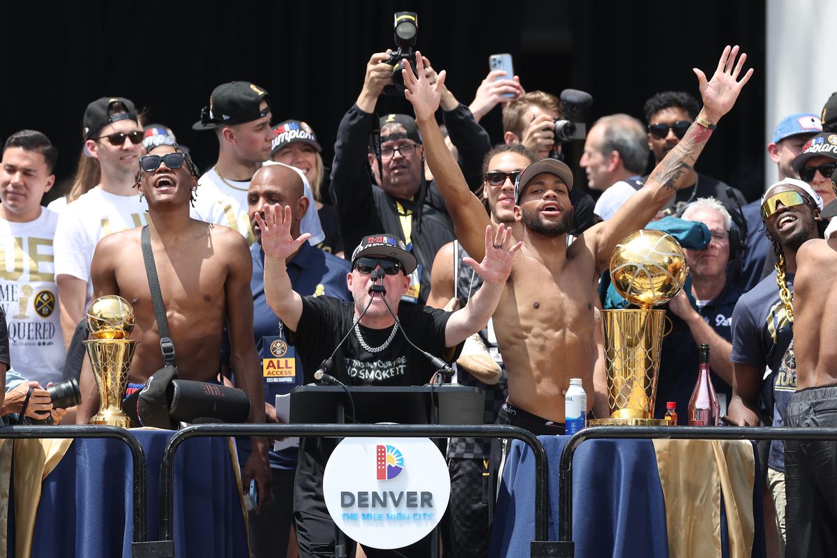 Nuggets celebrate 1st NBA title with downtown Denver parade