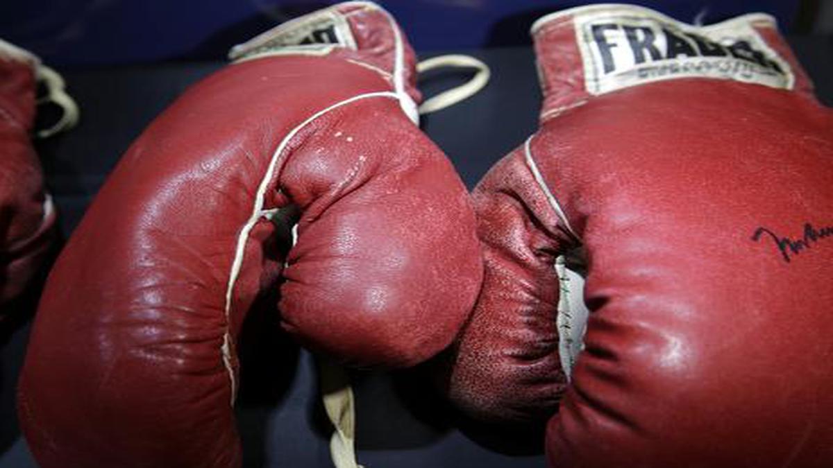 BFI allows pro boxers to compete in domestic amateur events