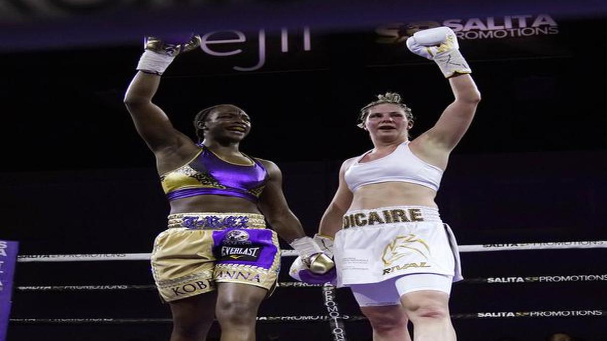 Shields makes history with unanimous decision win over Dicaire