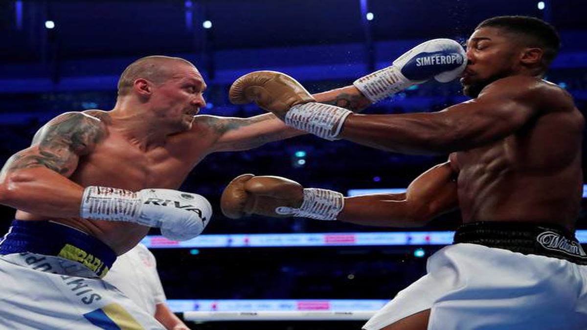 Joshua receives offer to step aside for Fury-Usyk bout