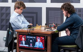 Magnus Carlsen beats Viswanathan Anand to take SG Alpine Warriors at the  top of the Global Chess League standings