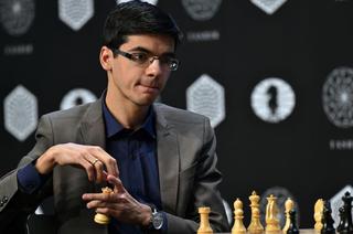 FIDE - International Chess Federation - It is Ian Nepomniachtchi vs Magnus  Carlsen in the final of Chess24 Legends of Chess. They will play on August  3-5 for the best of three