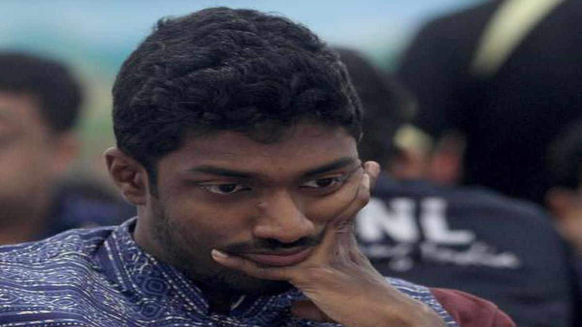 Chess World Cup: Praggnanandhaa wins; Gukesh takes Dubov to tie-breaker -  Sportstar