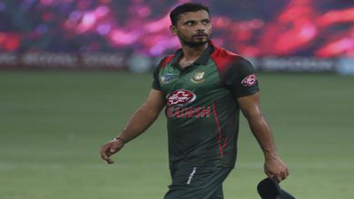 Mortaza laments team's failure in converting opening stand into respectable total