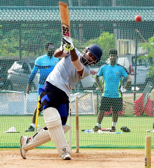 Tamil Nadu Premier League - Vivek castles KB Arun Karthik with his very  first delivery! J Kousik is the new bat in for the Panthers, joins skipper  Chaturved NS Video Scorecard- or