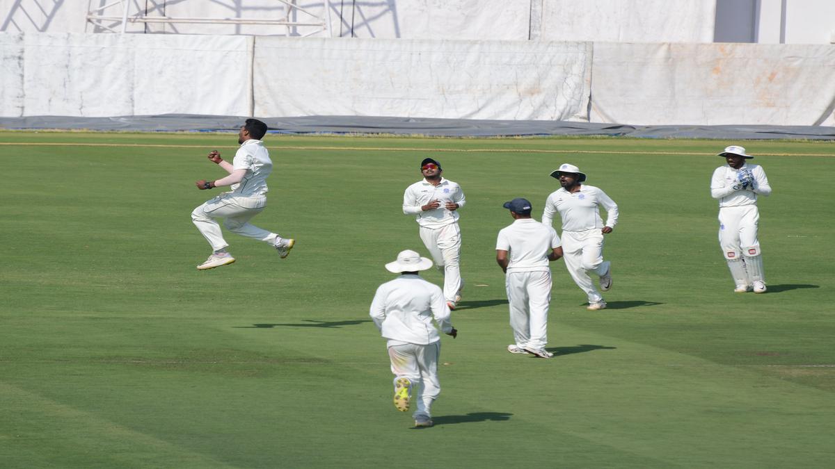 Ranji Trophy 2018-19: Pacers put Andhra on top on Day 1