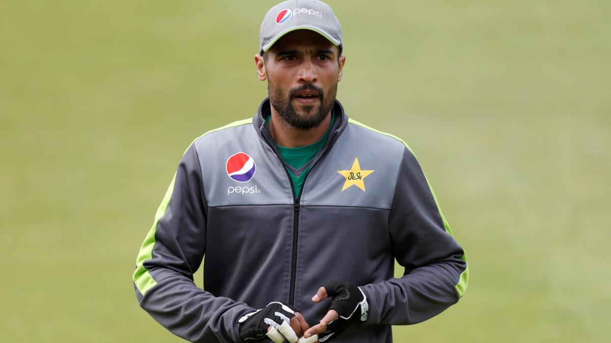 Abdul Razzaq : ‘Amir confessed to spot-fixing after Afridi slapped him’