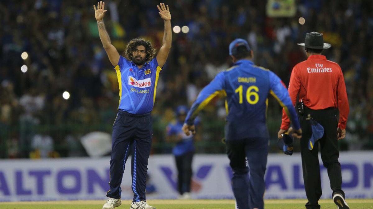 1st ODI, SL vs BAN: Malinga downs Bangladesh on farewell after Perera ton