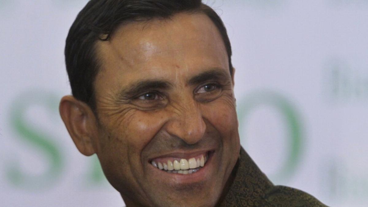 Younis turns down PCB’s invitation to be special guest for Karachi Test