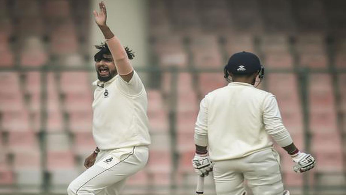 Ranji Trophy 2019-20: Tanmay, Mehdi lead Hyderabad's fightback