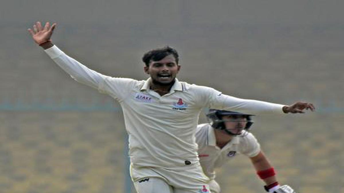 Ranji Trophy: Tamil Nadu takes on Vadodara with quarterfinal spot at stake