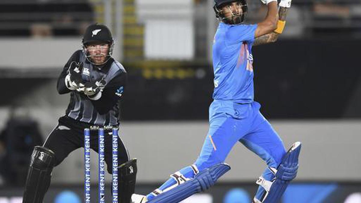 New Zealand vs India, 2nd T20I: India wins by seven wickets