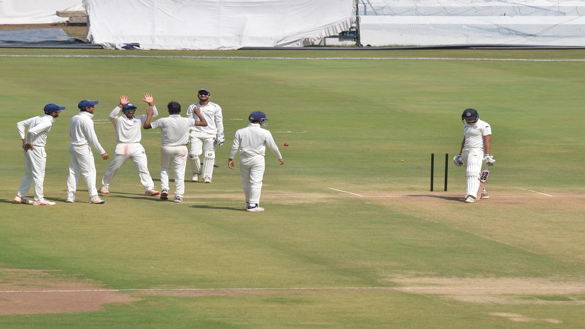 Ranji Trophy 2019-20: Hyderabad batsmen fail again