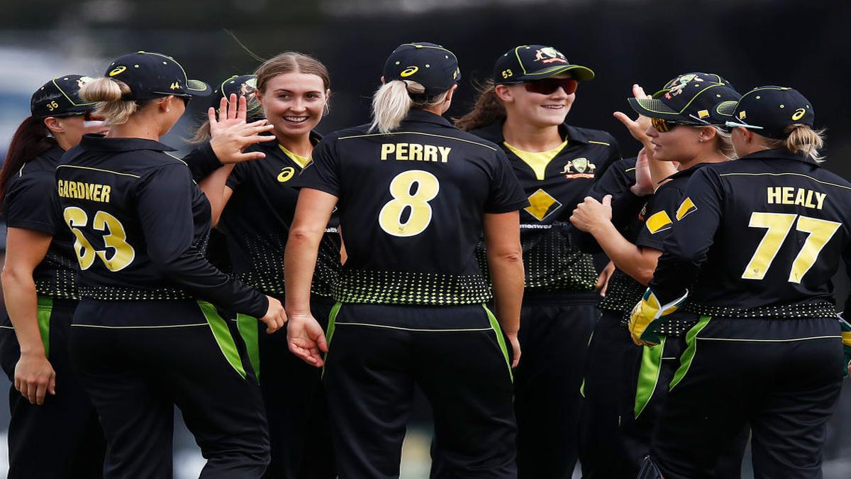 Australia beats India in Women's tri-series final, Jonassen shines