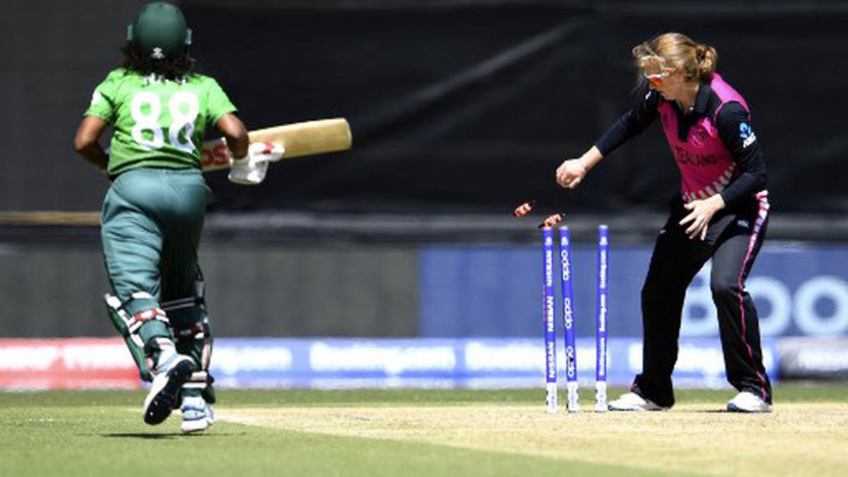 Women's T20 World Cup: NZ bowlers shine in low-scoring thriller