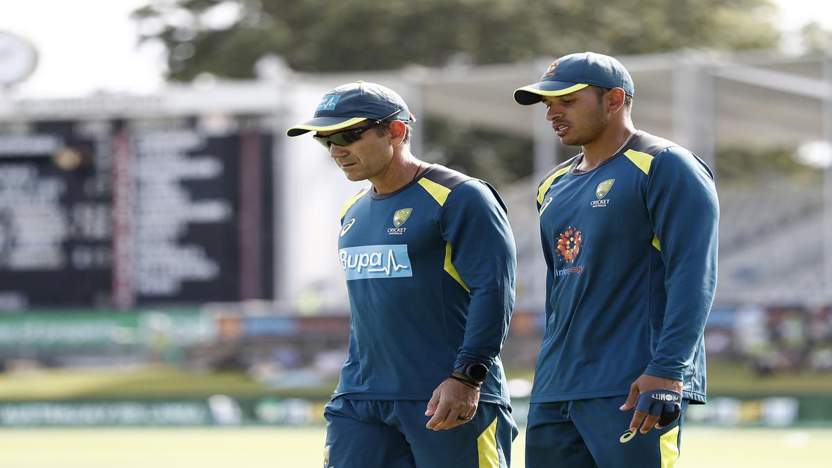 Angry Khawaja finds focus after ‘frank chat’ with coach Langer