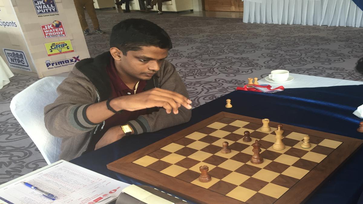 Chennai Grand Masters 2023: Harikrishna, Sjugirov joint leaders after  second round - Sportstar