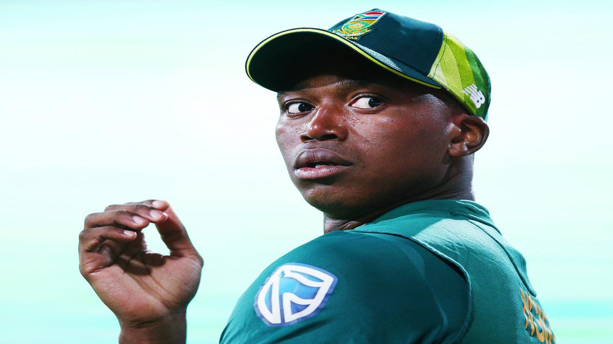 Ngidi on saliva ban: Damp towel could be an alternative