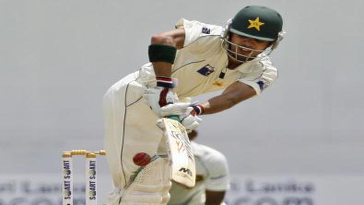 Fawad Alam named in 20-man Pakistan Test squad