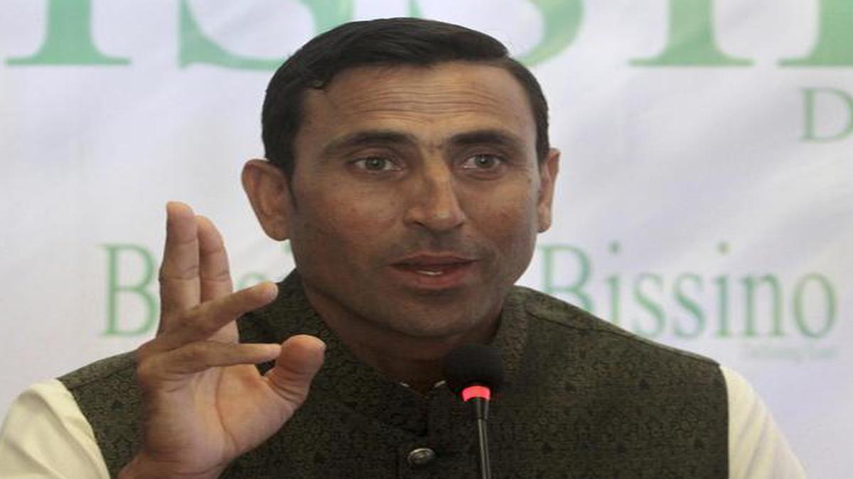 Younis Khan: Pakistan needs ‘fighting tail’ on England tour