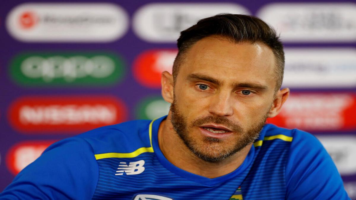 Faf du Plessis backs Pakistan's Azam Khan to be successful without sporting six-pack abs