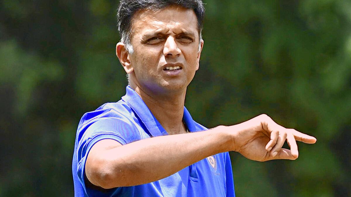 Rahul Dravid in line to replace Ravi Shastri as India's head coach