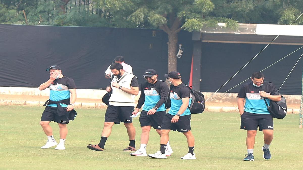 New Zealand’s Test squad warms up in Jaipur