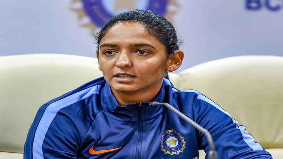 Harmanpreet Kaur bats for more women's Test cricket