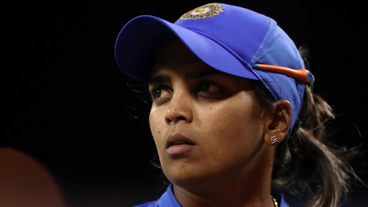 Veda Krishnamurthy announces retirement from professional cricket