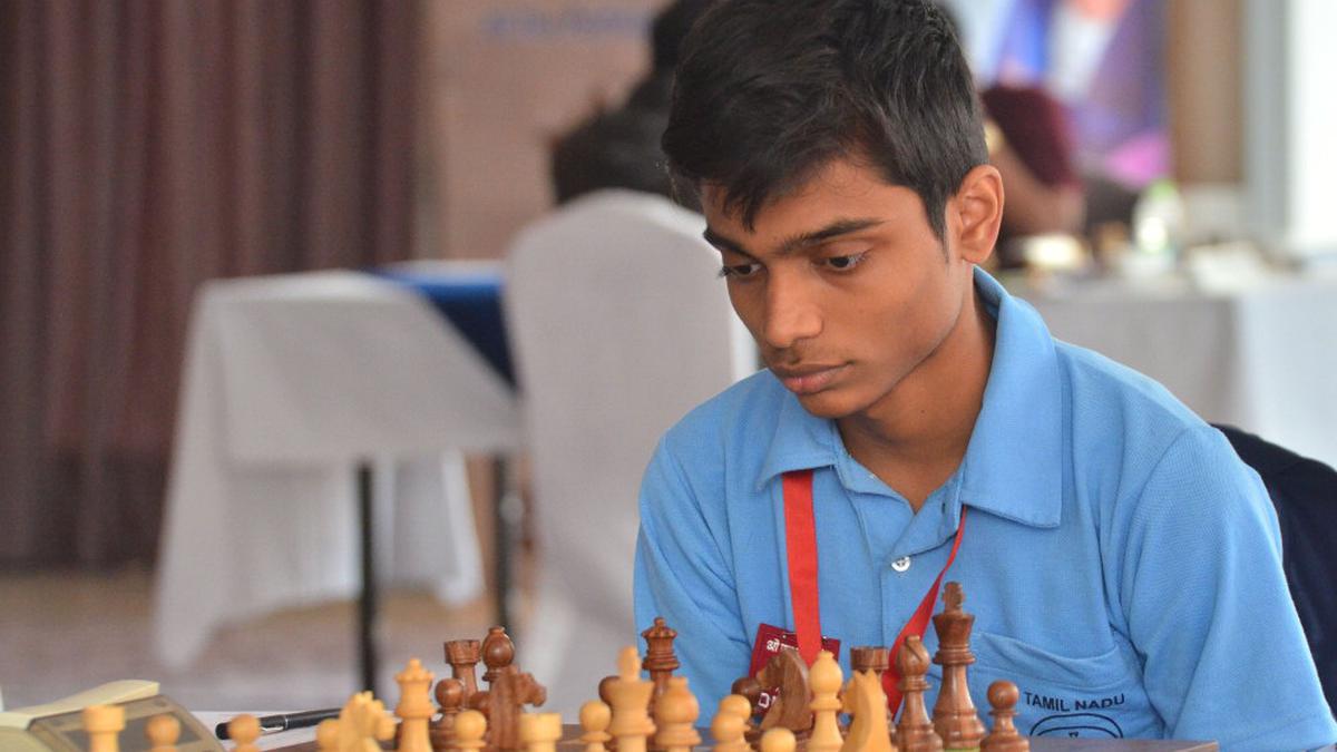 Commonwealth Chess Championship: Abhijeet records win; Aravindh, Thej emerge leaders