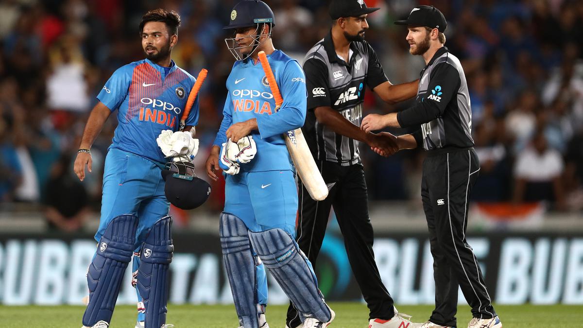 Sourav Ganguly: Rishabh Pant will not become M.S. Dhoni in next 3-4 years