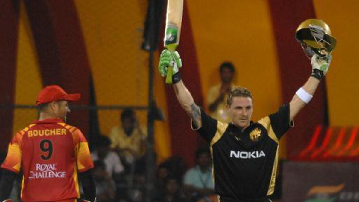 IPL 2008: KKR's Brendon McCullum runs amok in Bangalore