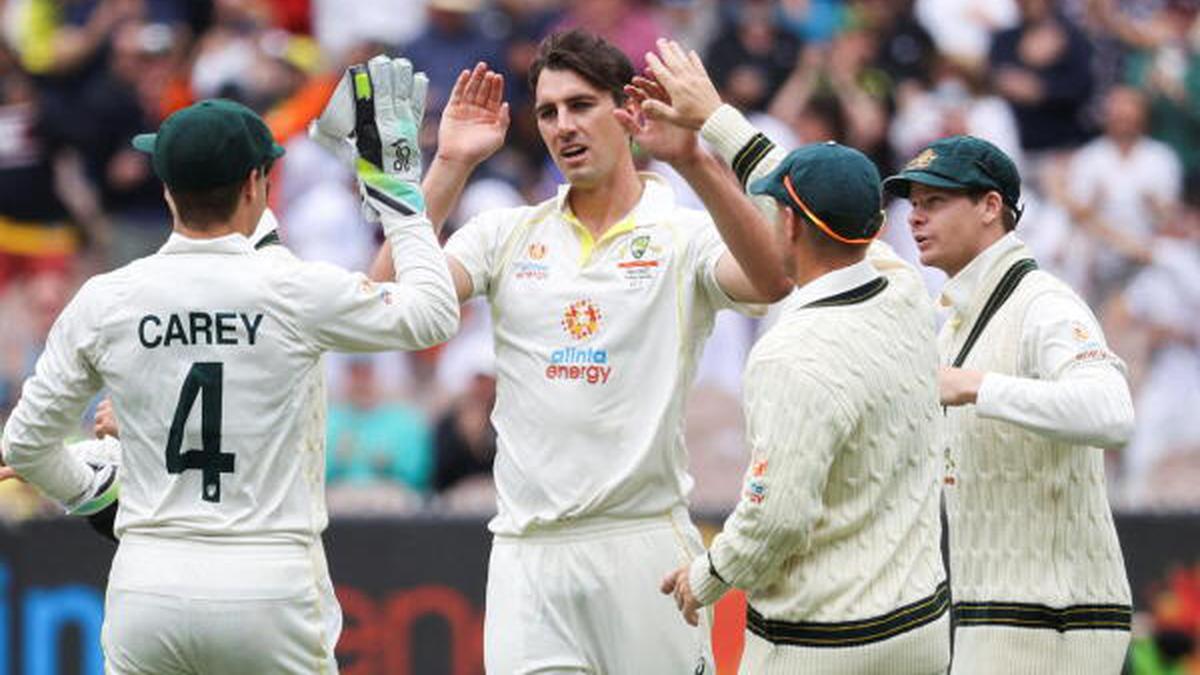 Ashes 2021, 3rd Test: England all out for 185, Australia 61/1 on day 1