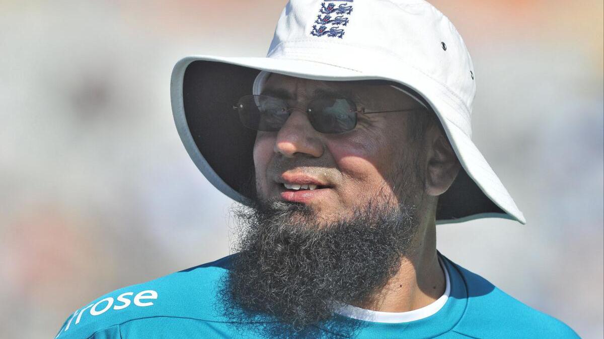 Saqlain Mushtaq conveys to PCB that he can't take up head coach job full-time