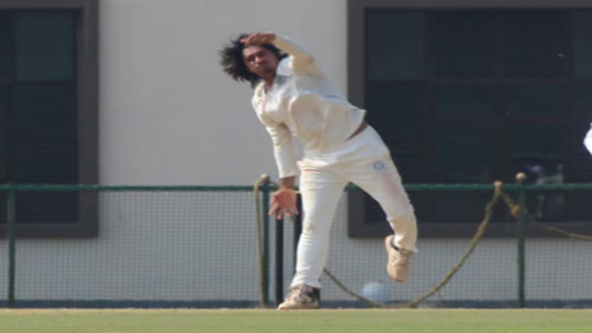 Ranji Trophy: S Ashish enables Andhra to take lead against Services