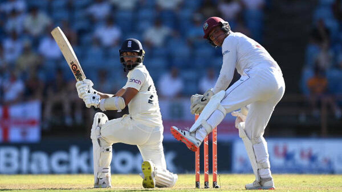 ENG v WI, 3rd Test, Day1: England recover with defiant 10th-wicket stand against West Indies