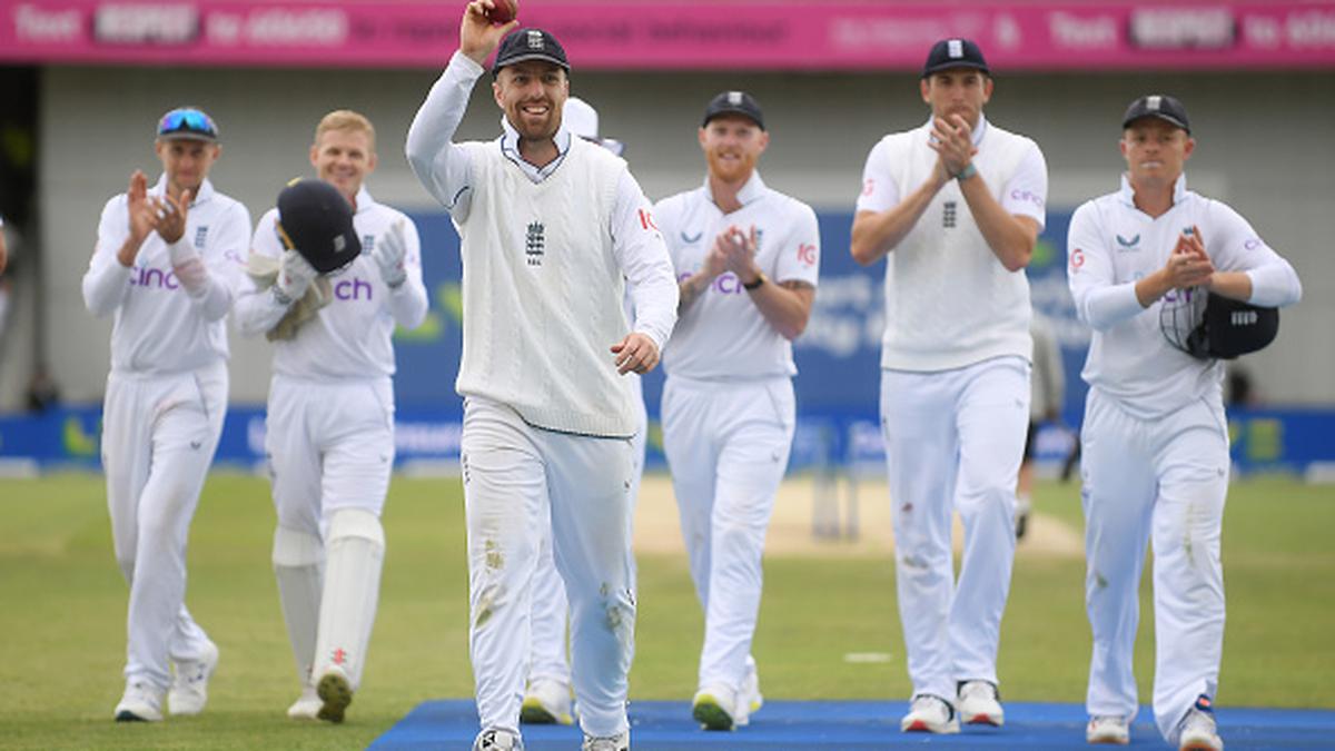 ENG vs NZ 3rd Test Day 4: England 113 runs away from series sweep