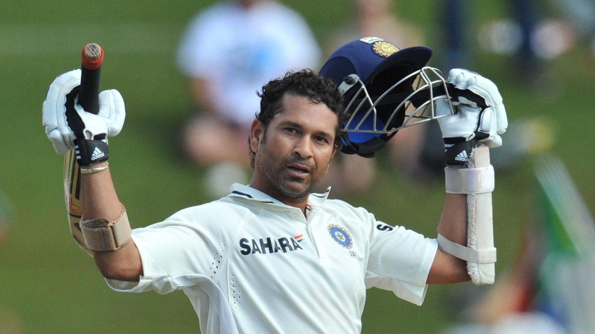 Sachin Tendulkar honoured with Sportstar Aces Inspirational Giant of Indian Sport