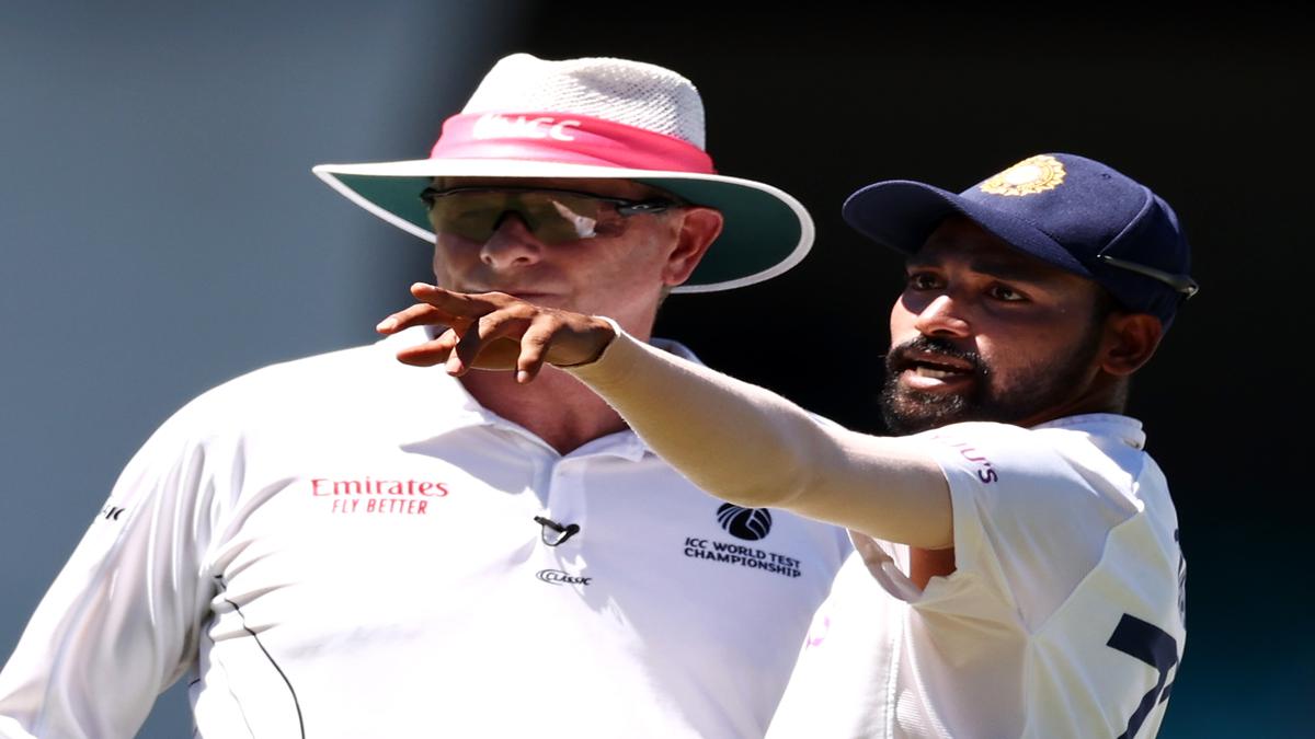 Siraj on racial abuse: Umpires offered us to leave the Sydney Test midway - India Australia series