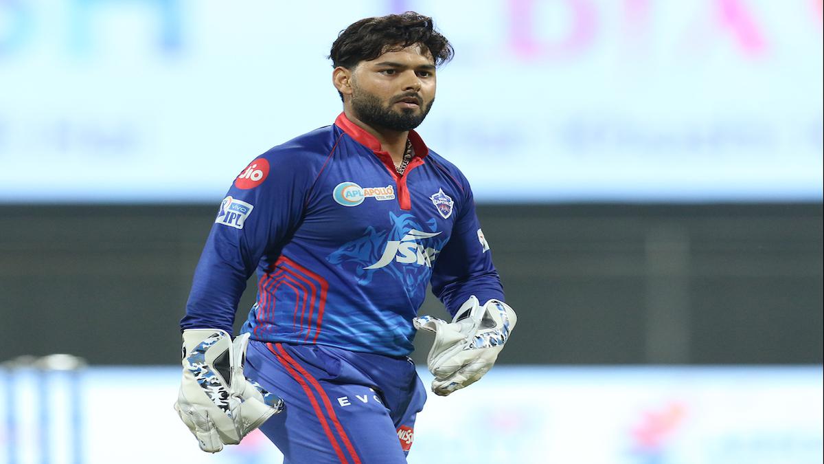 Rishabh Pant makes donation to provide oxygen cylinders, COVID-19 relief kits